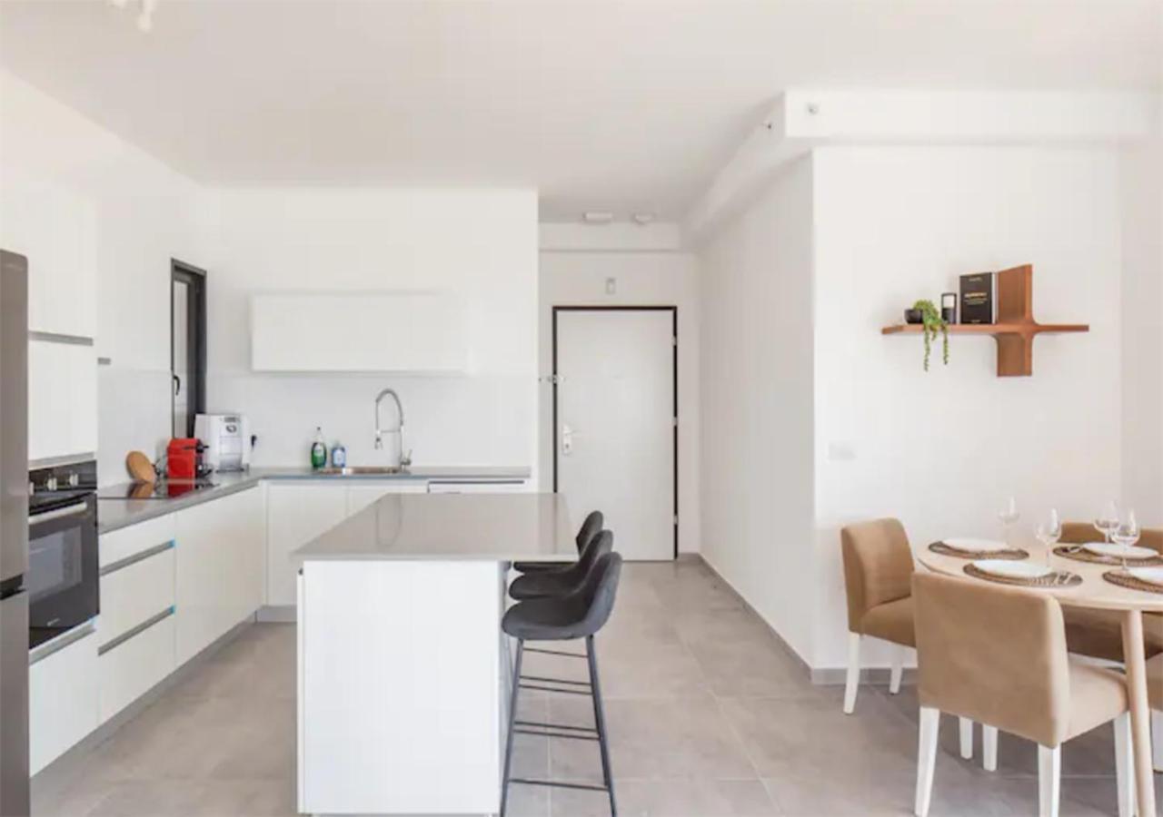 O&O Group- Magical 4Br Apt With Panoramic Sea View Bat Yam Dış mekan fotoğraf