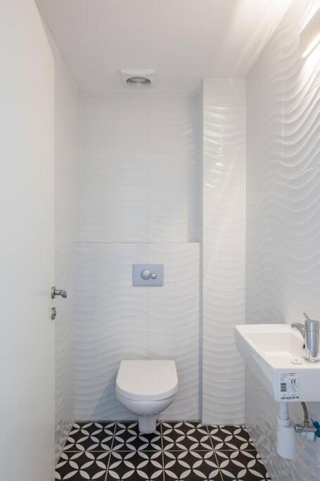 O&O Group- Magical 4Br Apt With Panoramic Sea View Bat Yam Dış mekan fotoğraf