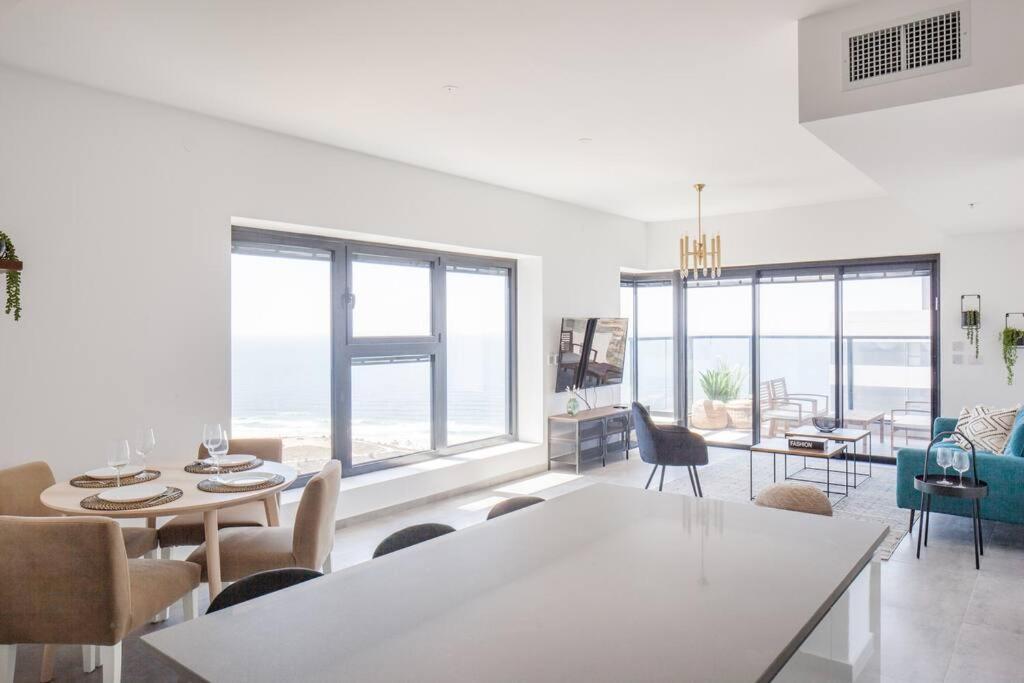 O&O Group- Magical 4Br Apt With Panoramic Sea View Bat Yam Dış mekan fotoğraf